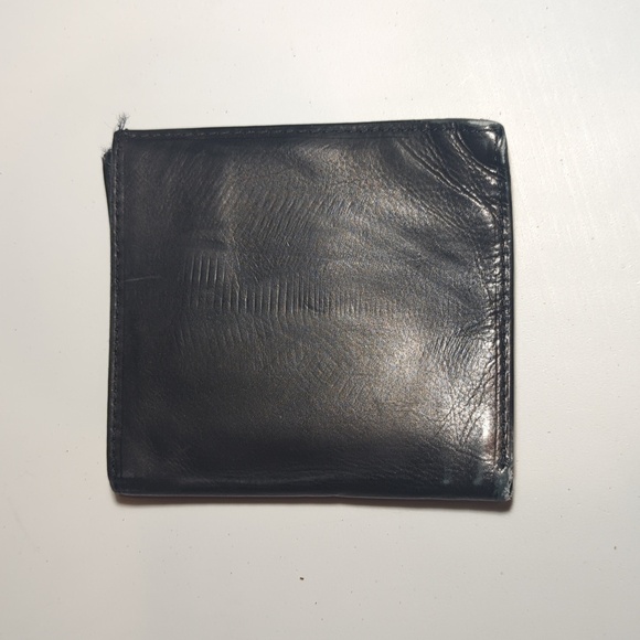 Paul & Taylor USA Black Leather Wallet - Picture 2 of 9
